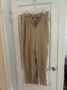 Abercrombie Tan Wide Leg Pants Elastic Waist Size Medium